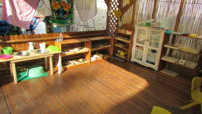 Gradinita Montessori Livada cu copii